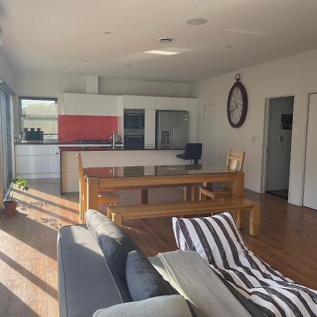 Stunning Park Side Holiday Home Christchurch Bagian luar foto