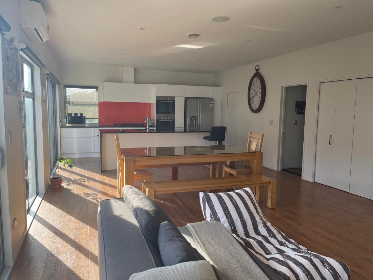Stunning Park Side Holiday Home Christchurch Bagian luar foto